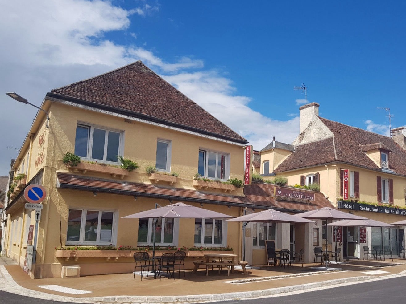 Hotel Au Soleil d'Or - entre Avallon et Vézelay à Pontaubert